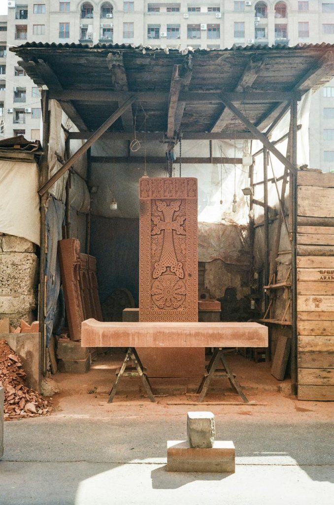 Stone craving and monument production 